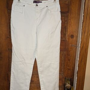 Glloria Vanderbilt  White Straight Leg Denim Jeans Sz 12